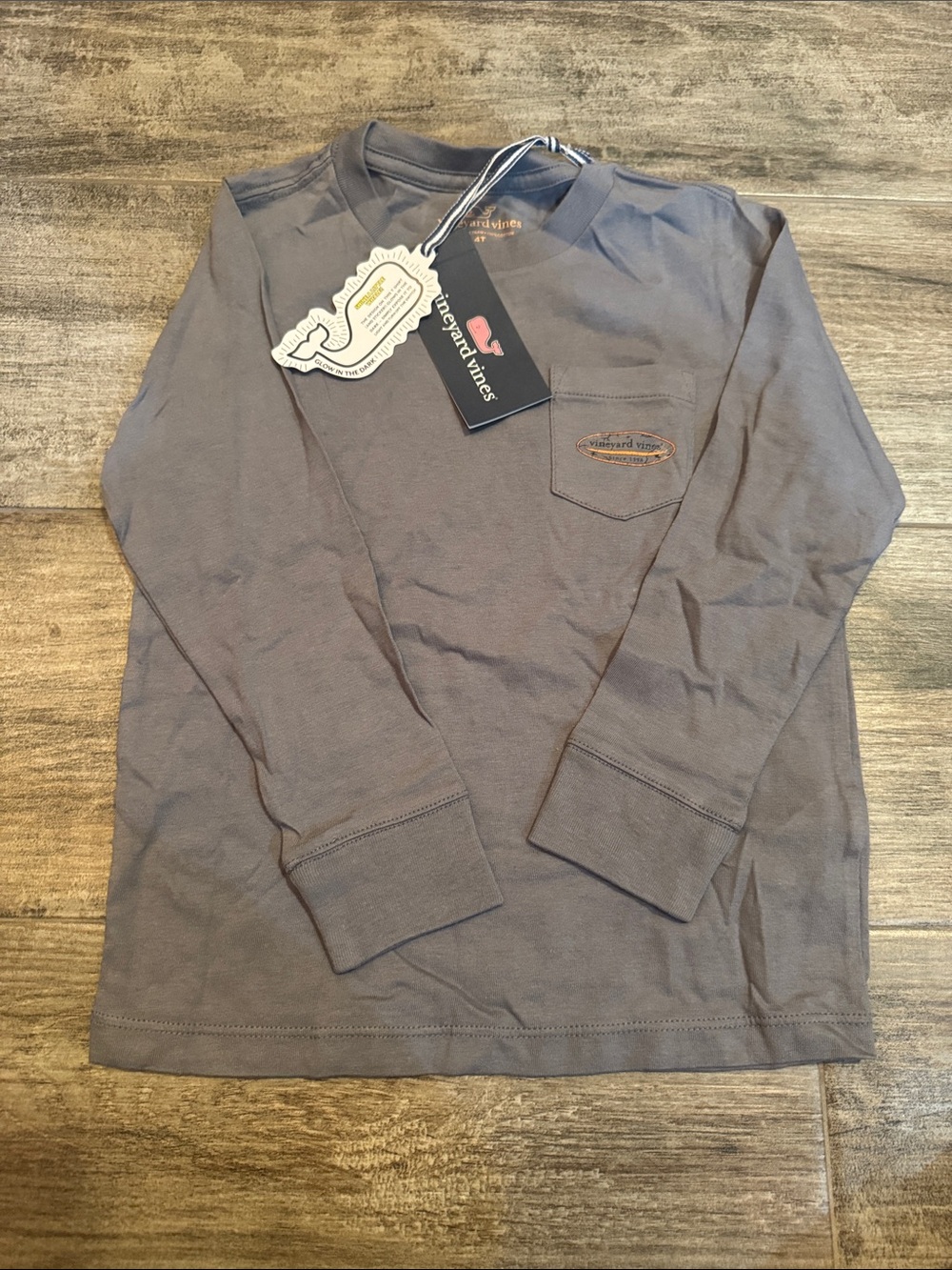 Vineyard Vines Long Sleeve Tee in Gray